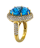 Кольцо из жёлтого золота 750 пробы с бриллиантами и топазом
